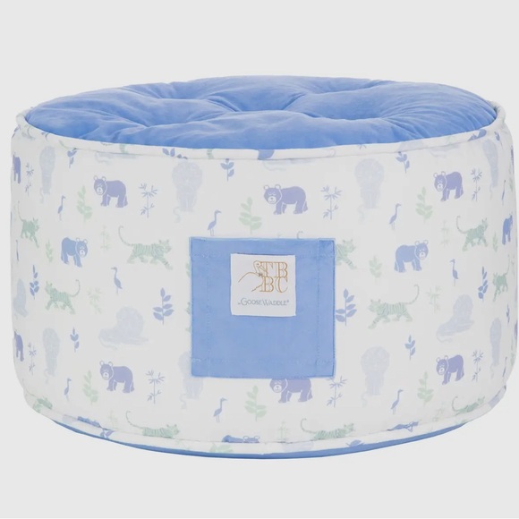 The Beaufort Bonnet Company Other - The Beaufort Bonnet Company Animal Print Exclusive Ottoman 💙✨✨✨